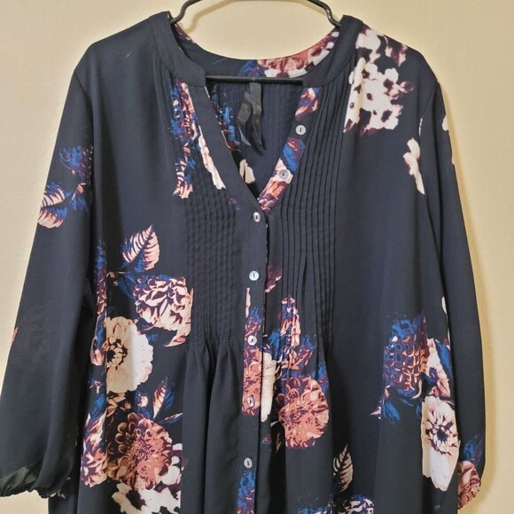 Melissa McCarthy Seven7  Lone Sleeve Pleated Tunic 1X Bloomcore Dark Cottagecore - Picture 2 of 7